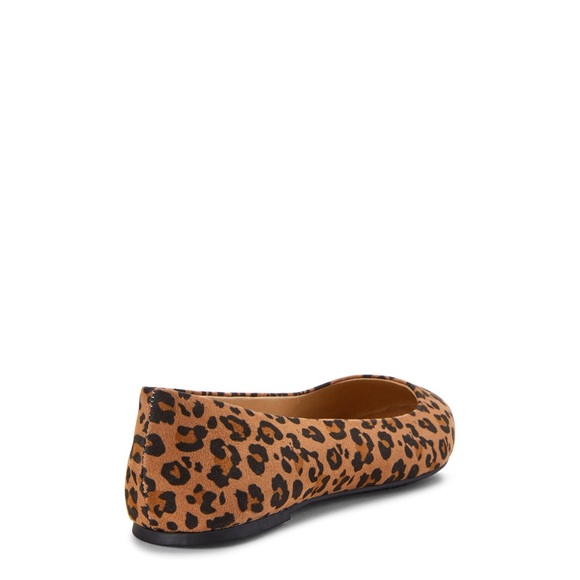 Leopard Basic Ballet Flat - Picture 2 of 5